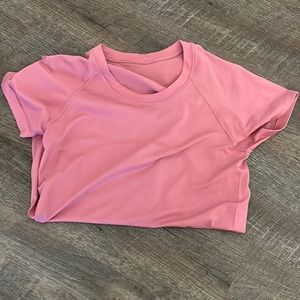 Savannah pink lululemon swiftly tech size 6